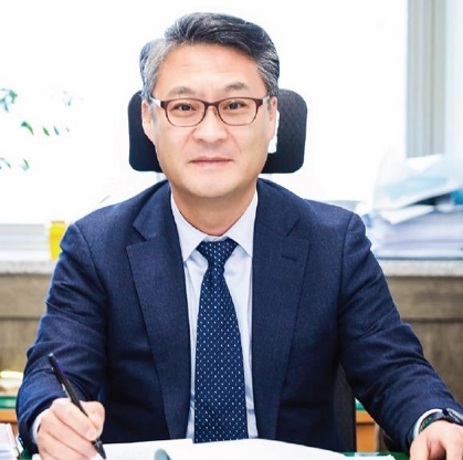 산학협력단장 윤동식